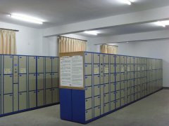 存包柜不夠用，看書(shū)人急壞了